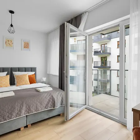 Stylowe Z Balkonem Blisko Rynku By Renters *